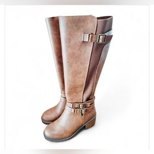 Women's Soda Brown Buckle Boots~Size 10